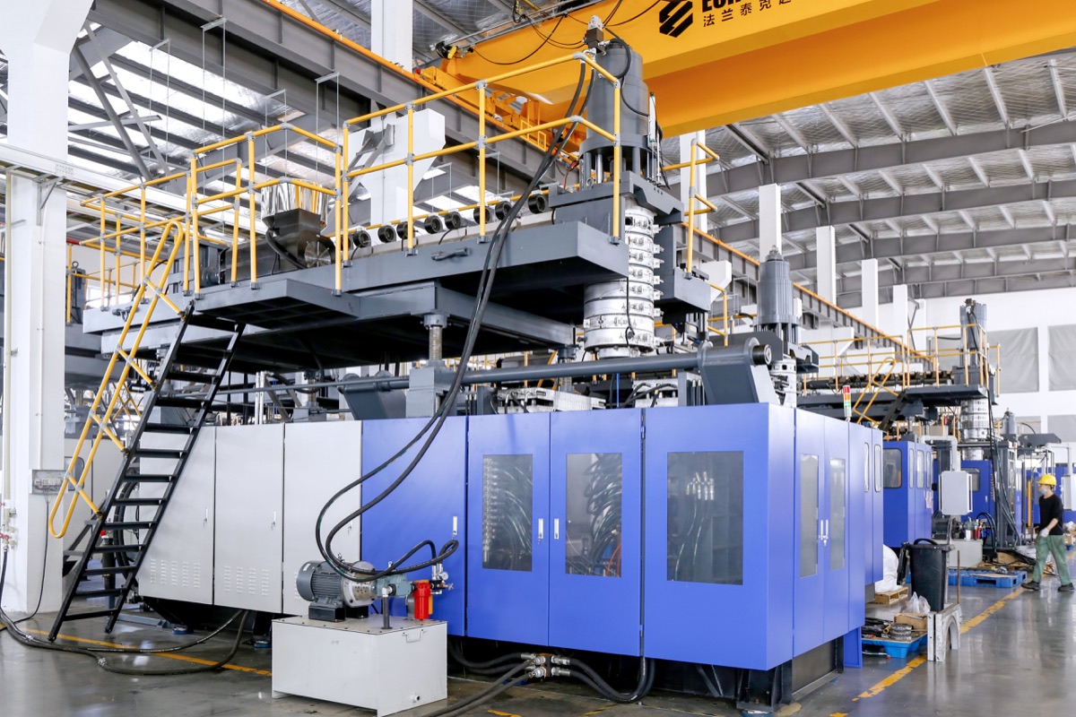TDB Series blow molding machine